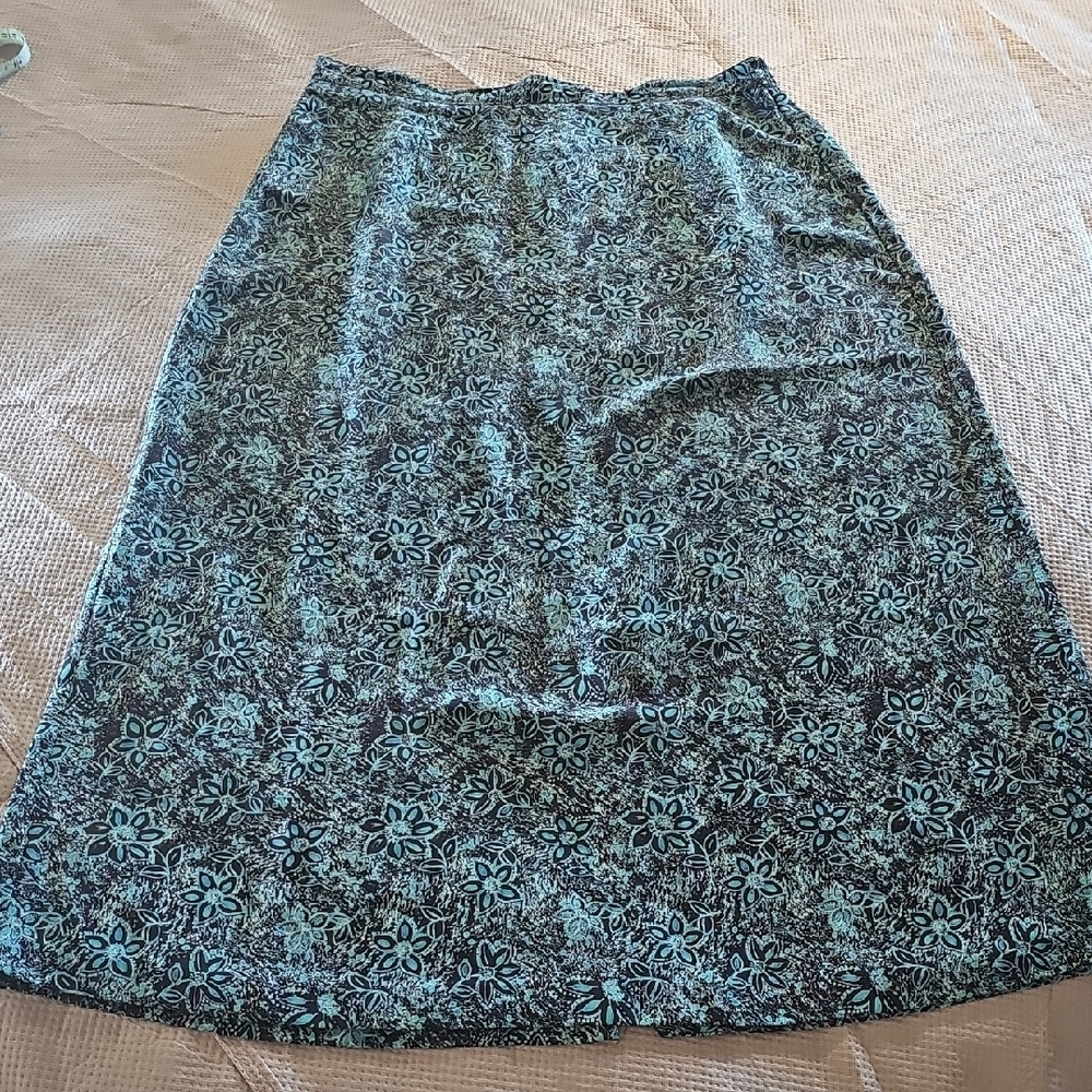 Sag Harbor Blue and Black Midi A-Line Skirt Size 16